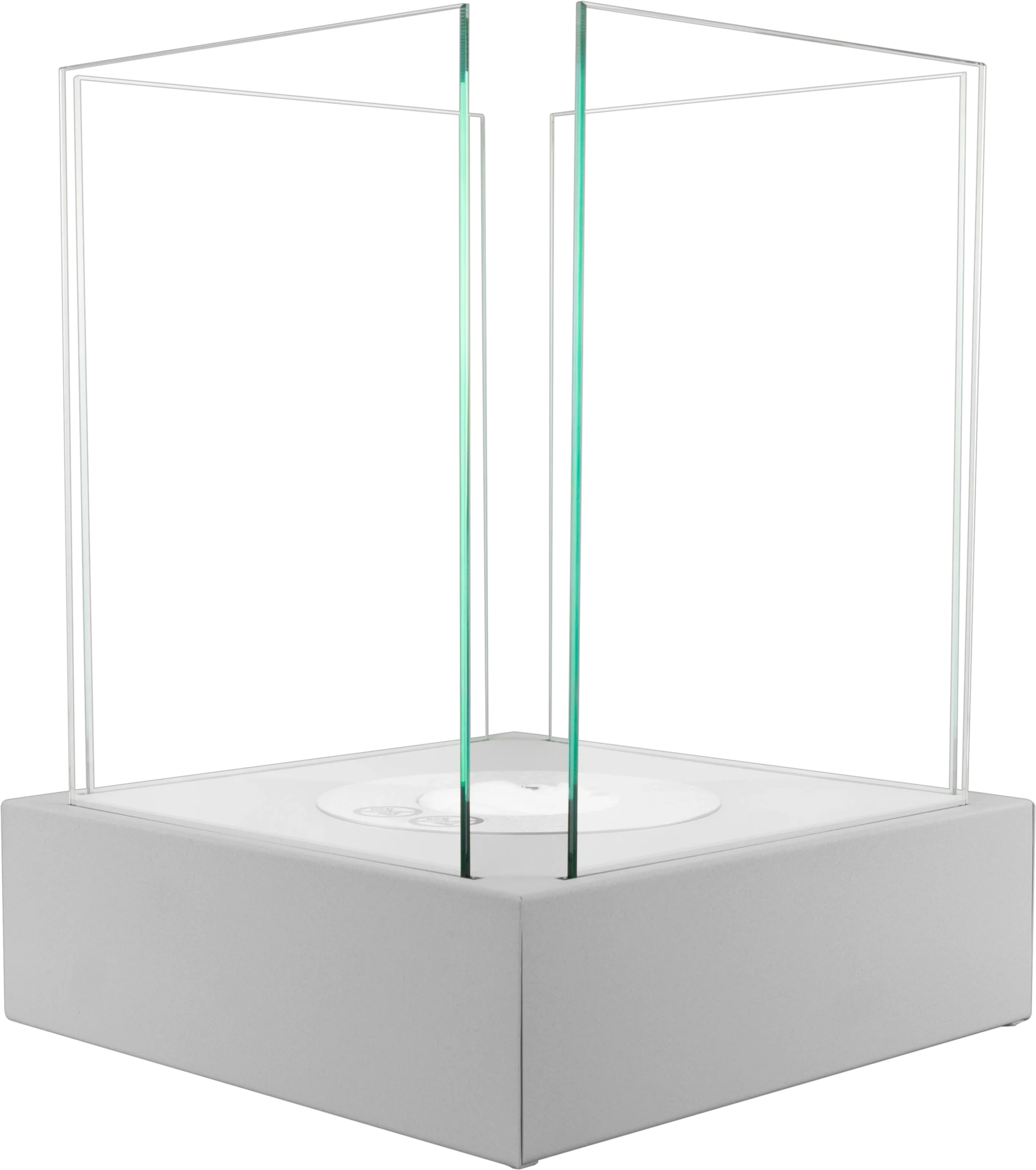 Crystal M in Grau